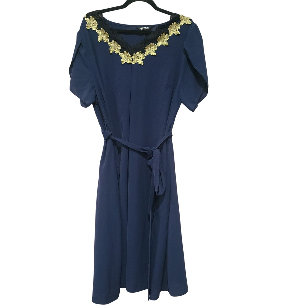 BloomChic Navy‎ Blue Lace Gold Floral Applique Midi Dress Belted Plus Size 14-16